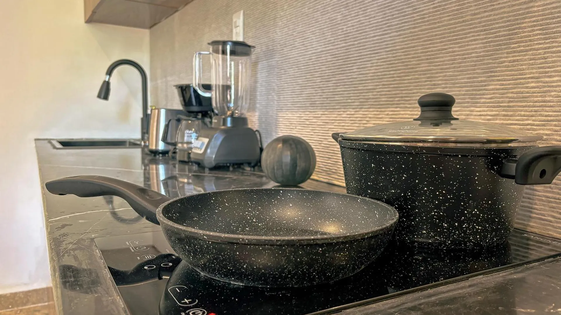 Nuevo Departamento De 1 Habitacion En Sak Tuunich تولوم شقة